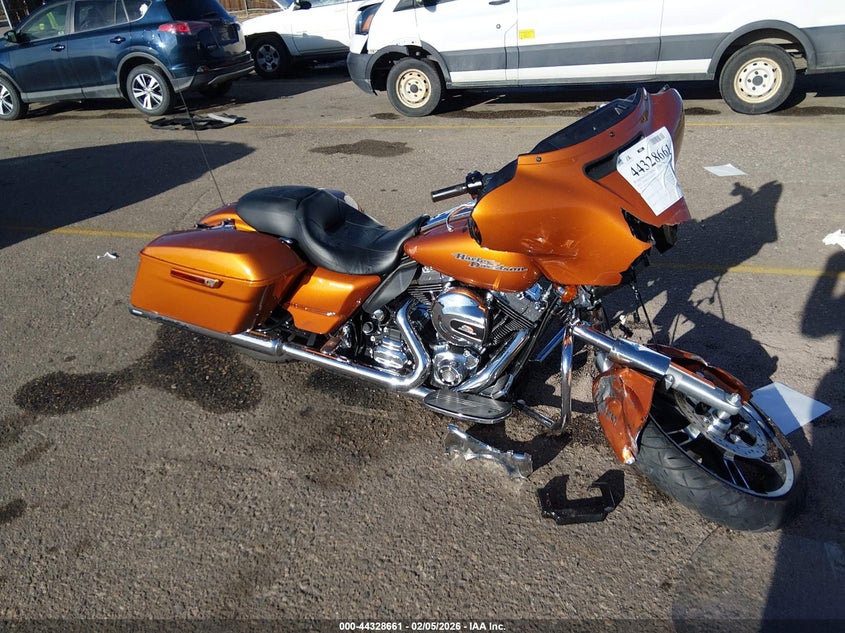 2016 Harley-Davidson Flhx Street Glide VIN: 1HD1KBM16GB689584 Lot: 44328661