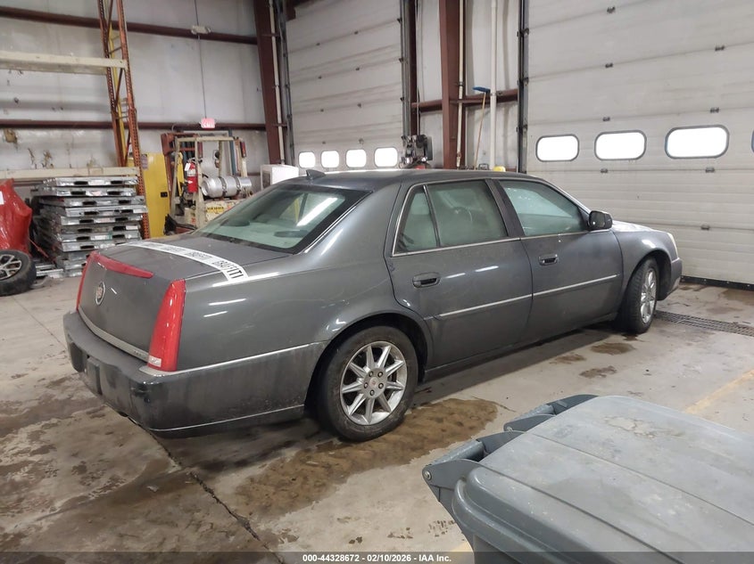 2010 Cadillac Dts Luxury Collection