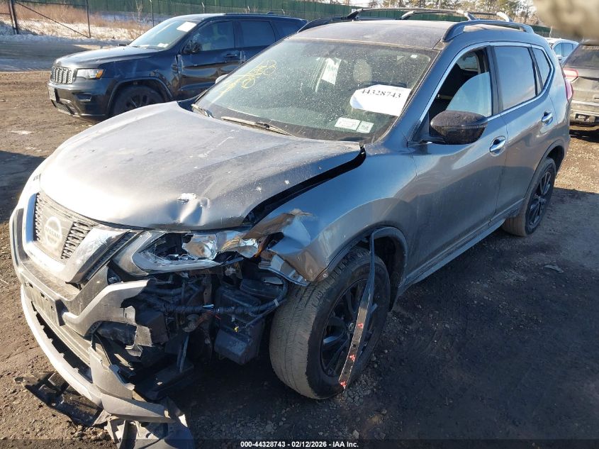 2017 Nissan Rogue Sv