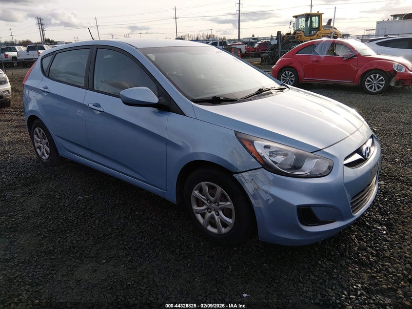 2012 Hyundai Accent Gs