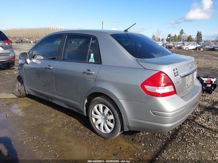 2010 Nissan Versa 1.8S