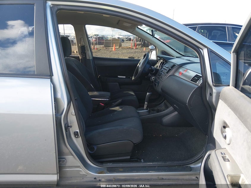 2010 Nissan Versa 1.8S