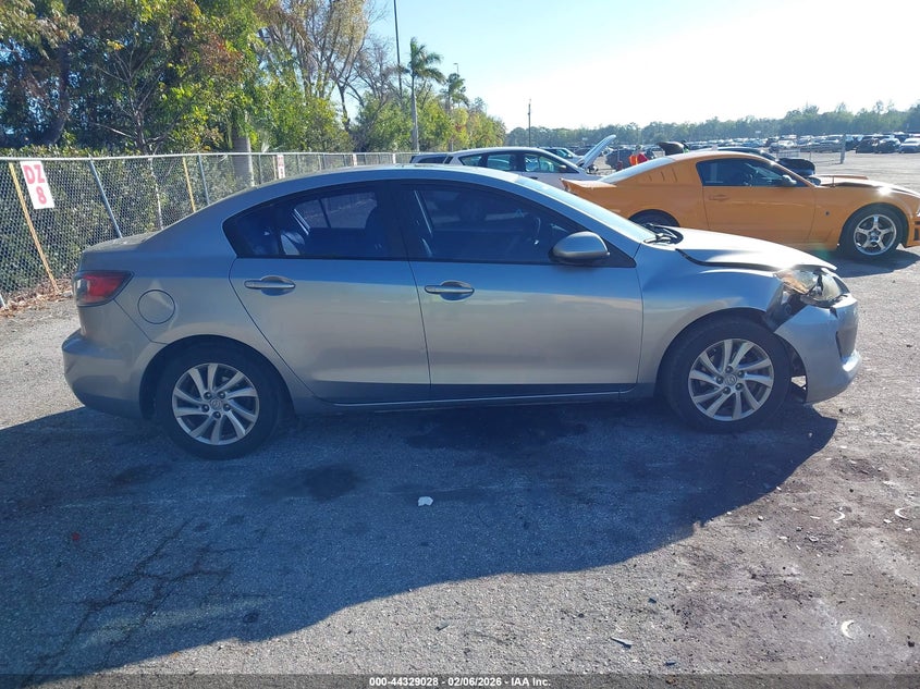 2012 Mazda Mazda3 I Grand Touring VIN: JM1BL1W86C1522648 Lot: 44329028