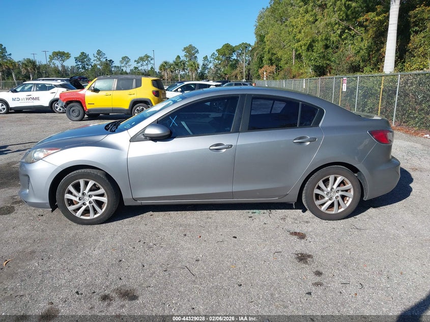 2012 Mazda Mazda3 I Grand Touring VIN: JM1BL1W86C1522648 Lot: 44329028