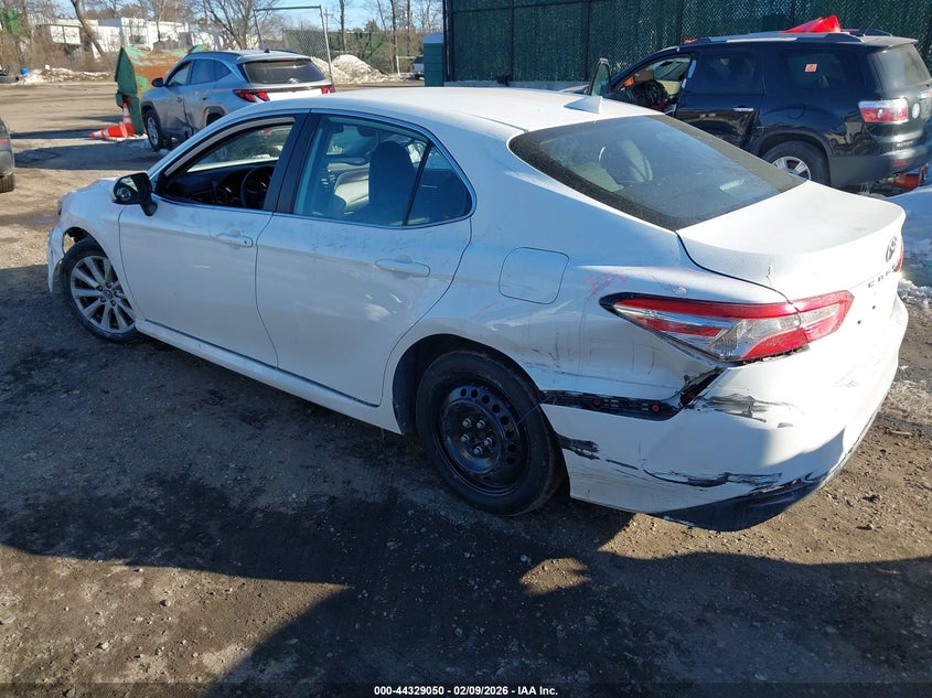 2020 Toyota Camry Le