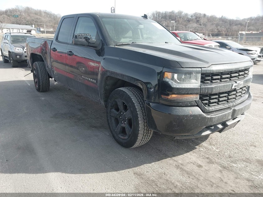 2018 Chevrolet Silverado 1500 Custom