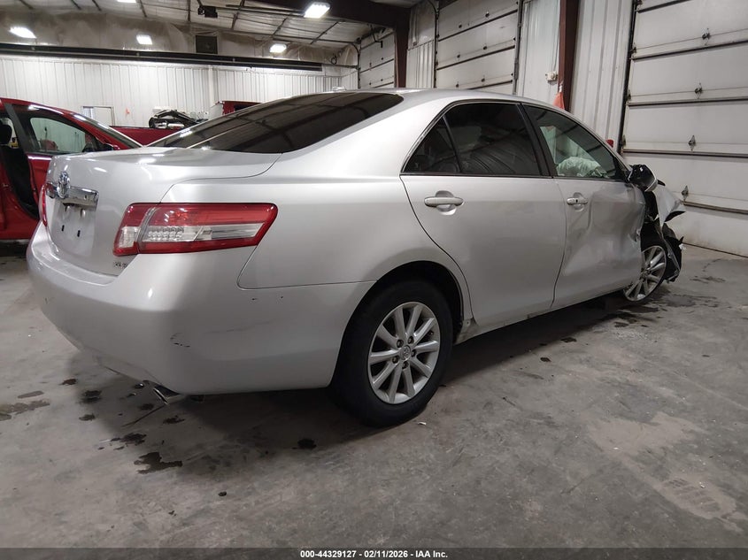 2011 Toyota Camry Xle V6