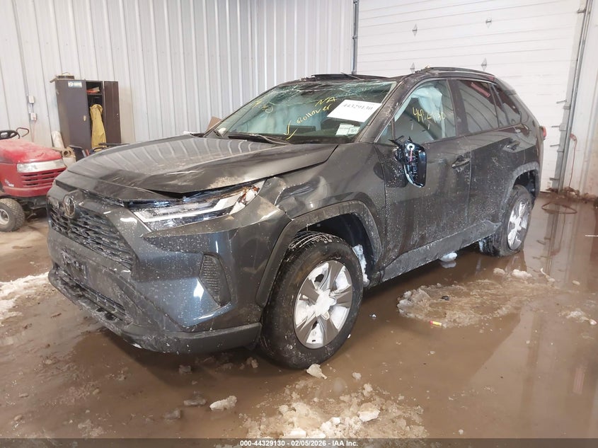 2025 Toyota Rav4 Xle