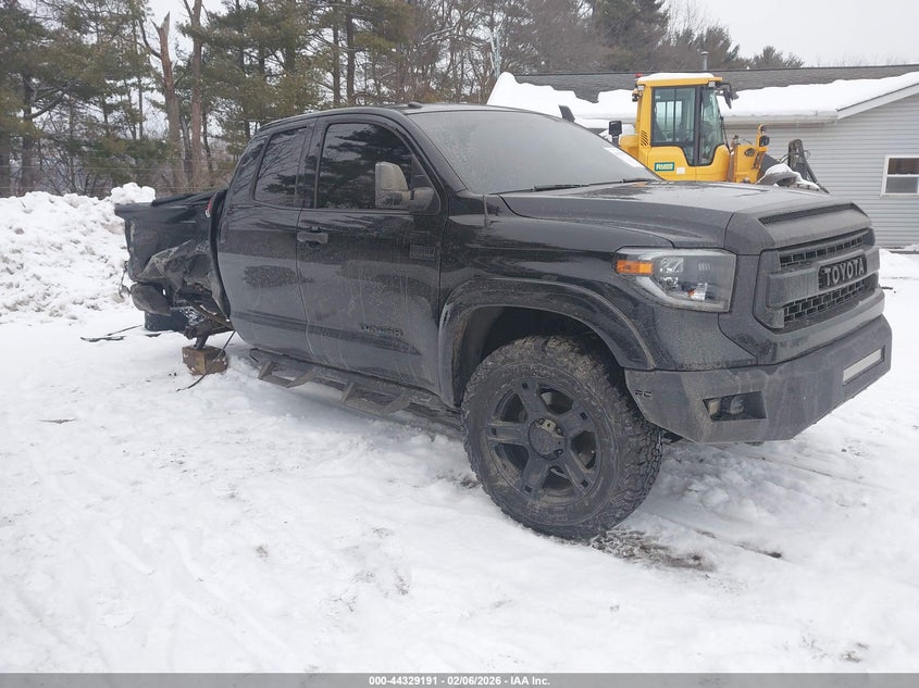 2015 Toyota Tundra Sr5 5.7L V8
