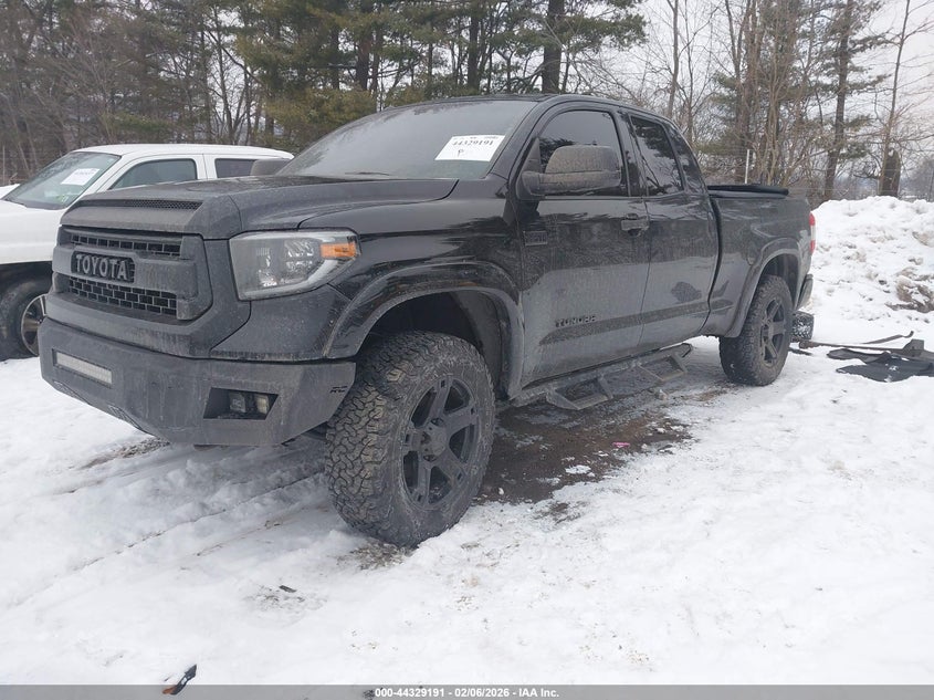 2015 Toyota Tundra Sr5 5.7L V8