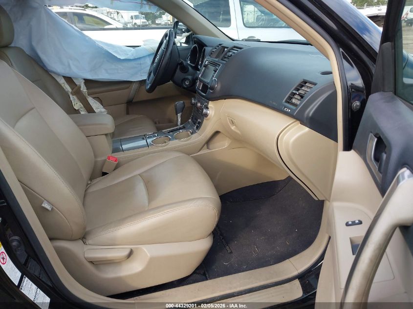 2013 Toyota Highlander Se V6