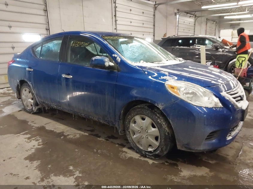 2014 Nissan Versa 1.6 Sv