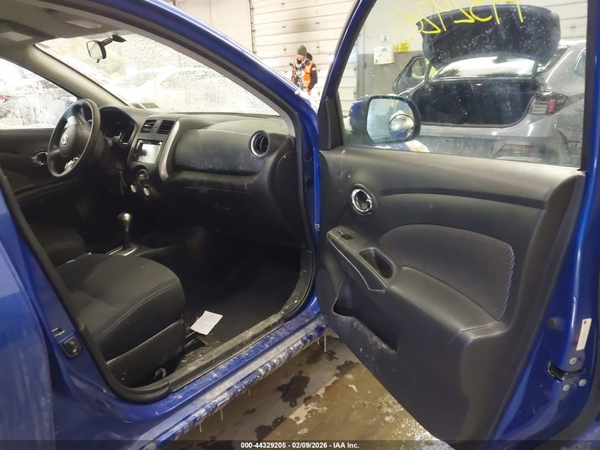 2014 Nissan Versa 1.6 Sv