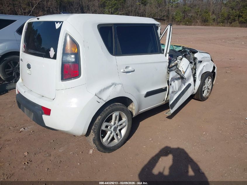 2011 Kia Soul +