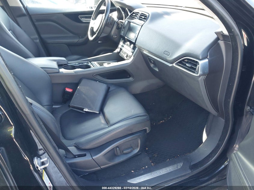 2017 Jaguar F-Pace 35T Premium