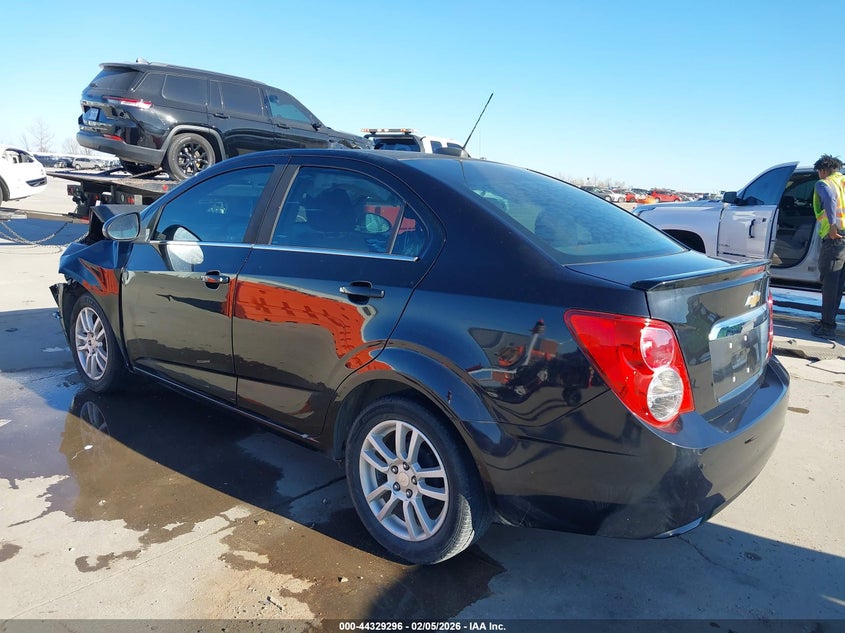 2016 Chevrolet Sonic Lt Auto