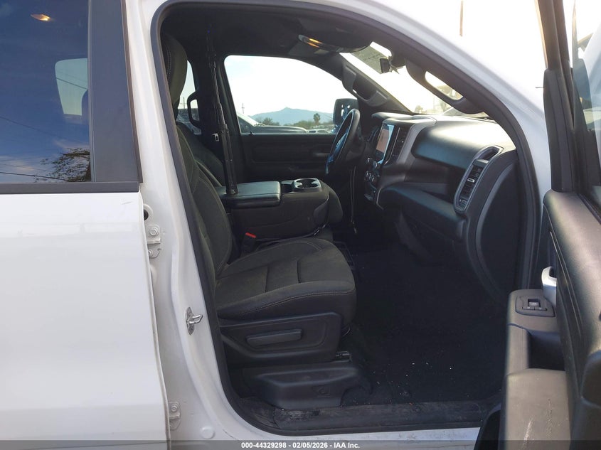 2025 Ram 1500 3.6 Tradesman 4x4 5'7 Box White Lot 111044329298 Vin 1C6RRFGG8SN648248