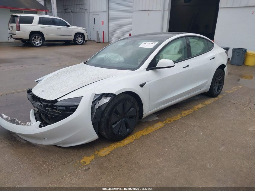 2025 Tesla Model 3 Long Range Rear-Wheel Drive/Standard Rear-Wheel Drive