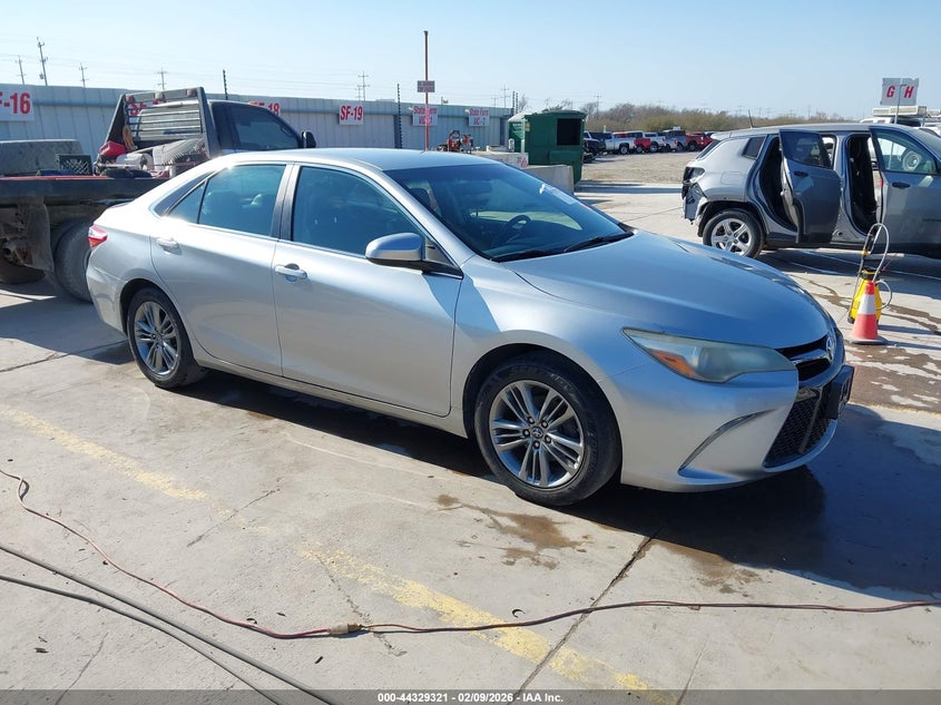 2016 Toyota Camry Se
