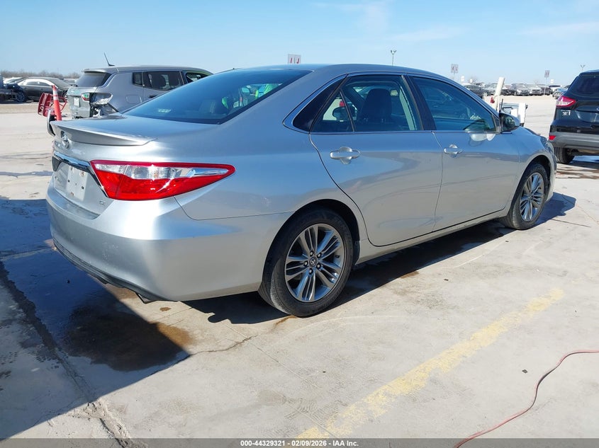 2016 Toyota Camry Se