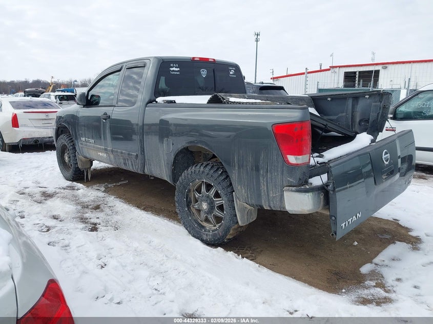 2011 Nissan Titan Sv