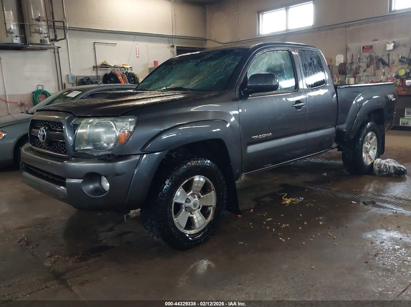 2011 Toyota Tacoma Base V6