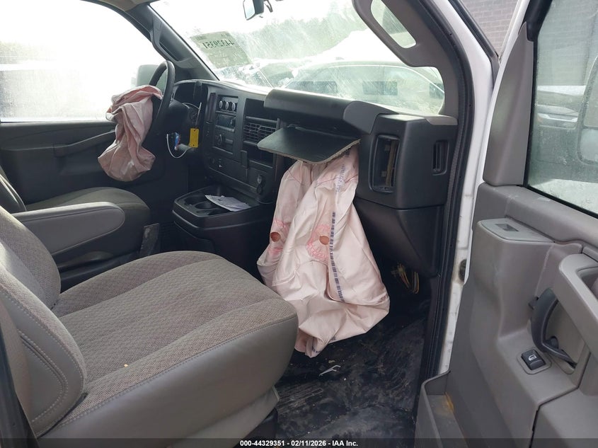 2017 Chevrolet Express 2500 Work Van