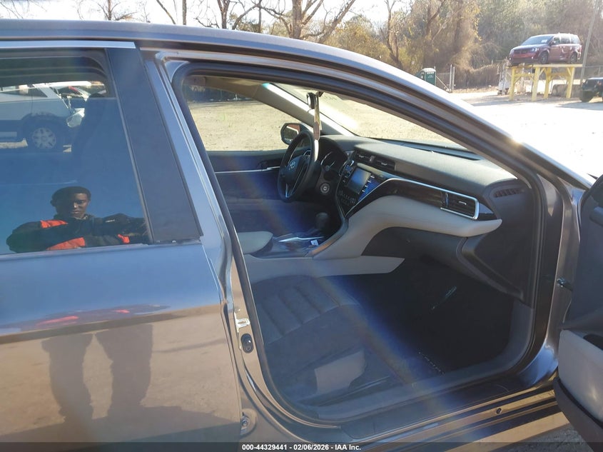 2018 Toyota Camry Le