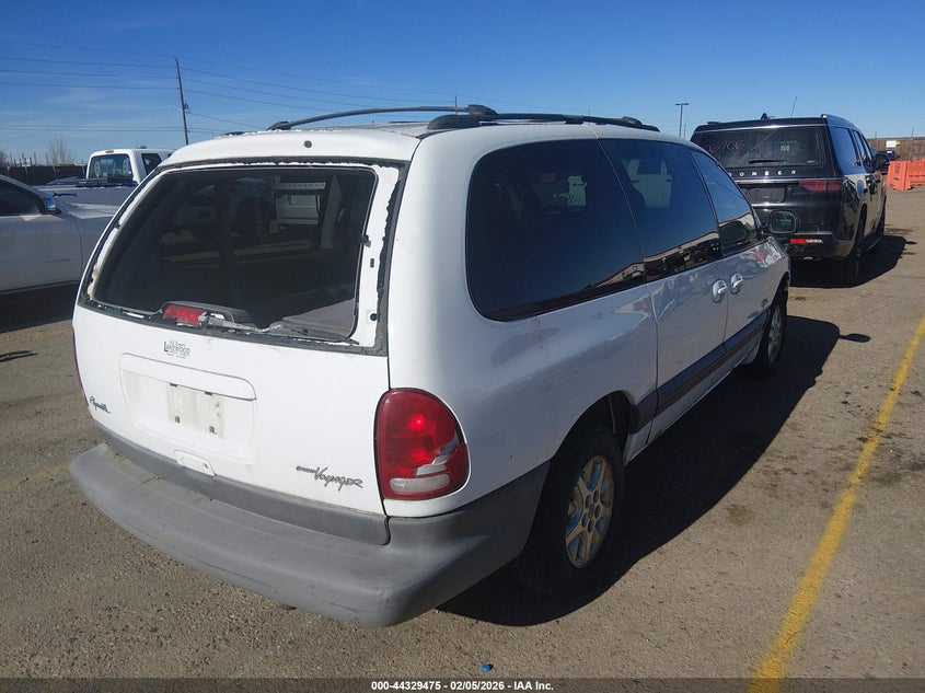 1997 Plymouth Grand Voyager Se