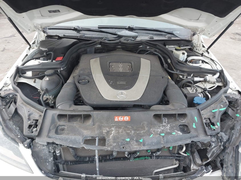 2012 Mercedes-Benz C 300 Luxury 4Matic/Sport 4Matic VIN: WDDGF8BB9CR195693 Lot: 44329500