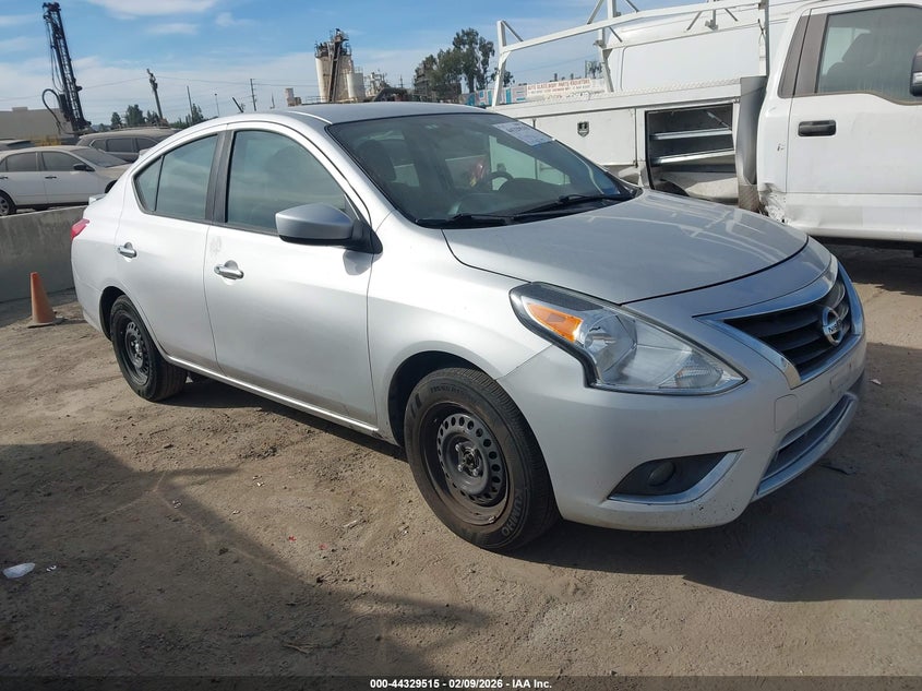 2018 NISSAN VERSA 1.6 SV