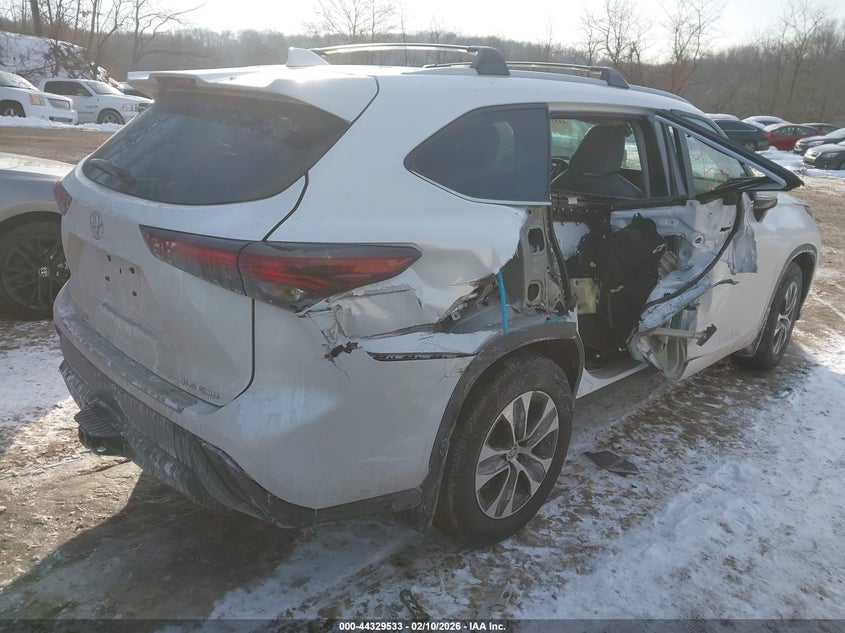 2024 Toyota Highlander Xle