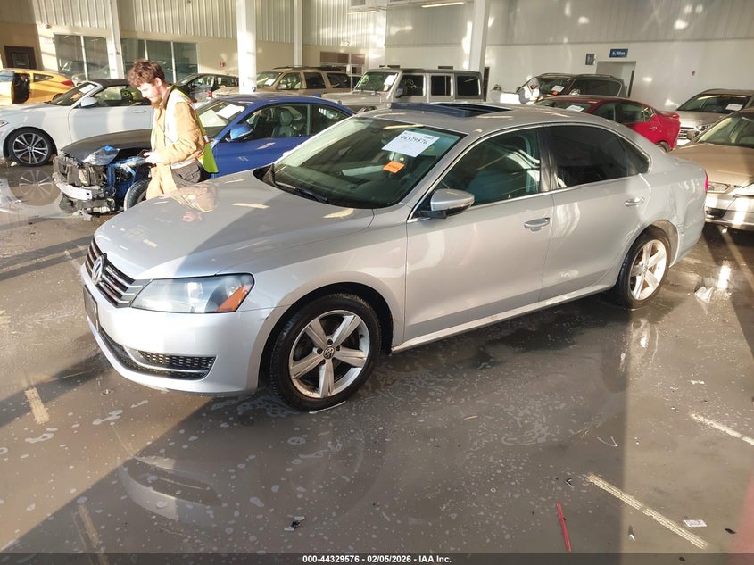 2012 Volkswagen Passat 2.5L Se