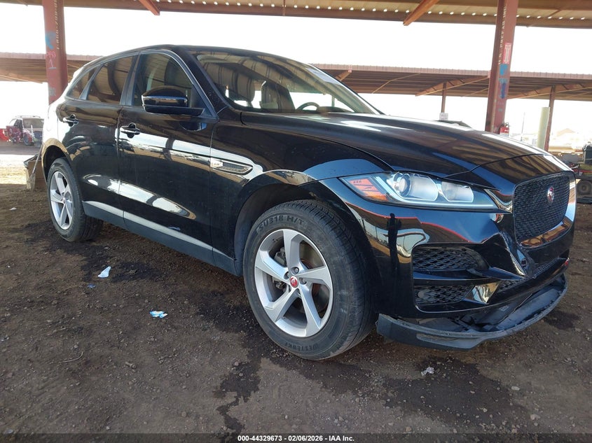 SADCJ2GX9JA236784 JAGUAR F-PACE Photo 1