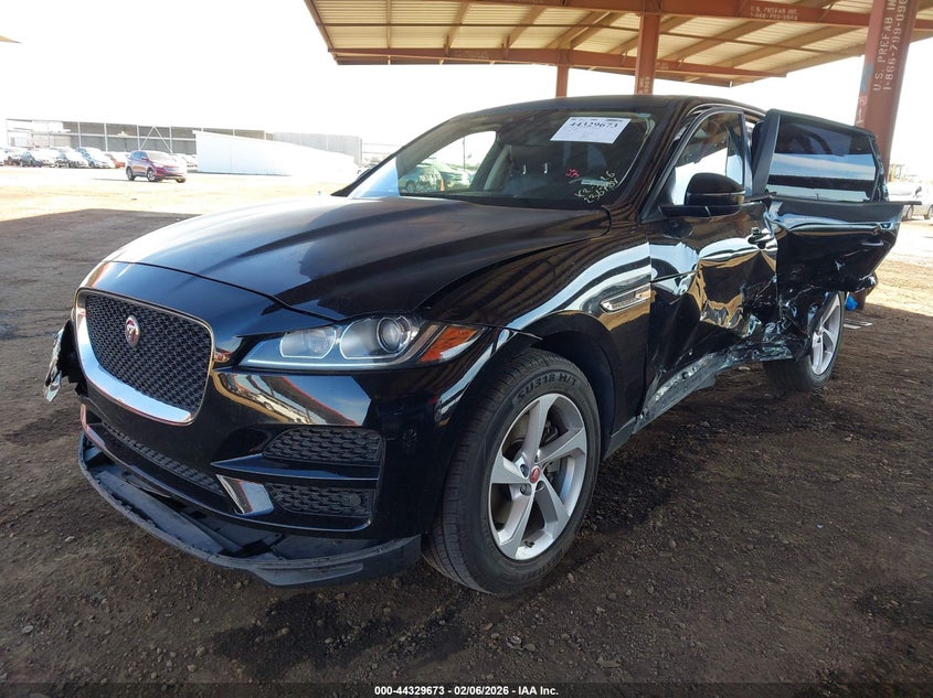 2018 Jaguar F-Pace 30T Premium