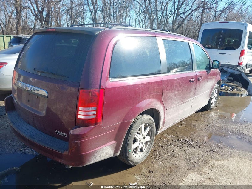 2008 Chrysler Town & Country Touring
