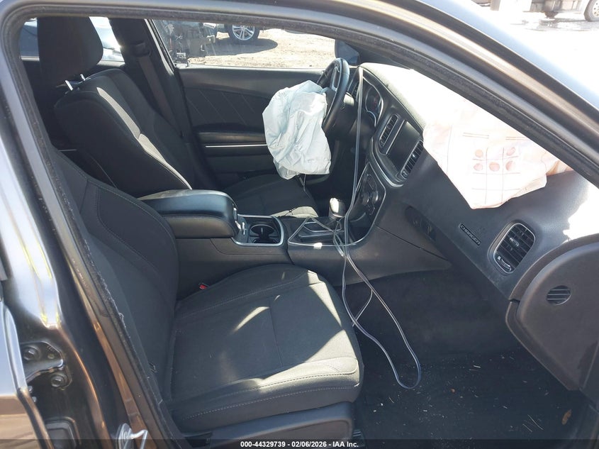 2016 Dodge Charger Sxt