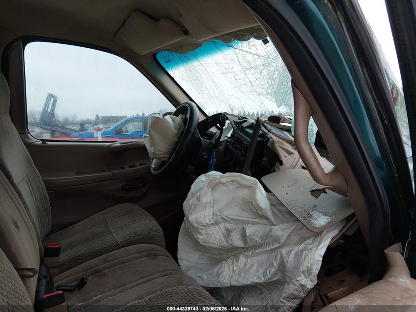 1997 Ford F-150 Lariat/Standard/Xl/Xlt