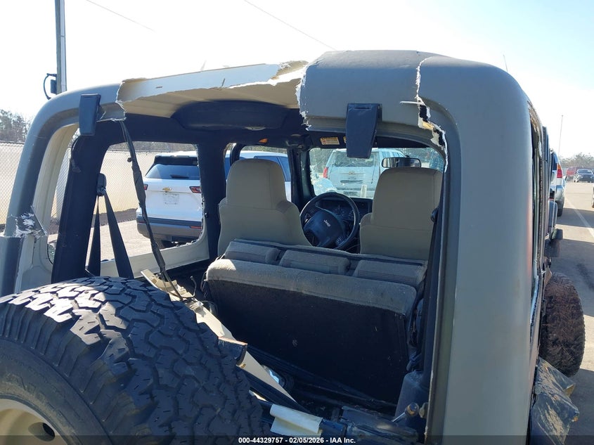 2005 Jeep Wrangler X VIN: 1J4FA39S75P348397 Lot: 44329757