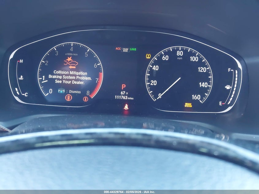 VIN 1HGCV1F92JA085589 2018 HONDA ACCORD TOURING