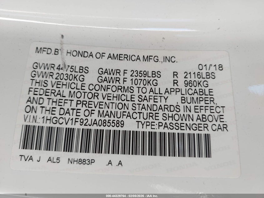 VIN 1HGCV1F92JA085589 2018 HONDA ACCORD TOURING