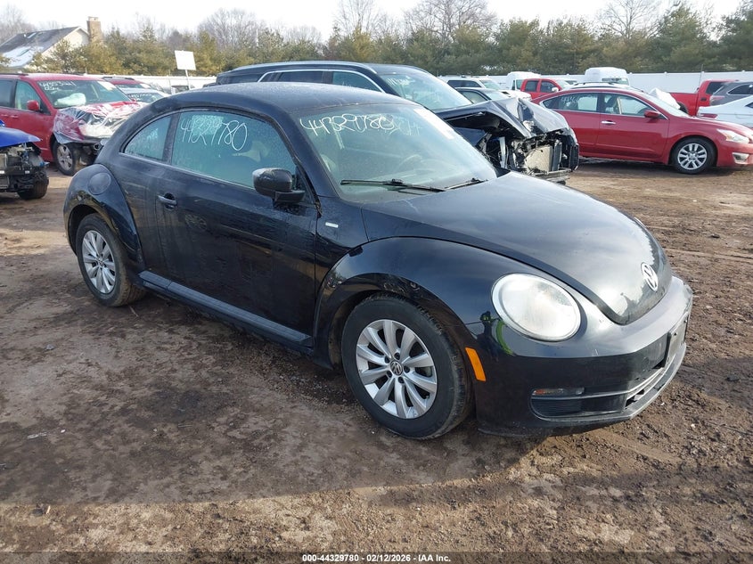 2016 Volkswagen Beetle 1.8T Wolfsburg Edition