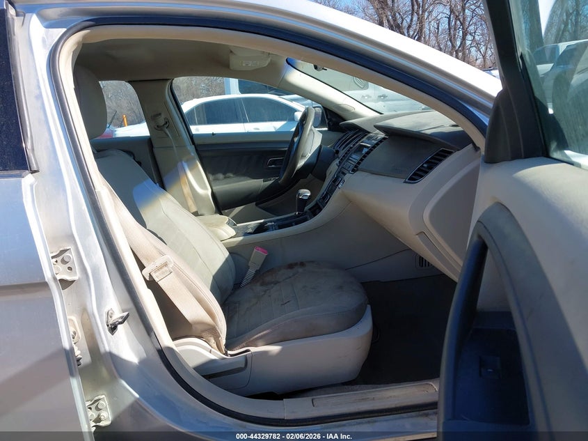 2011 Ford Taurus Se