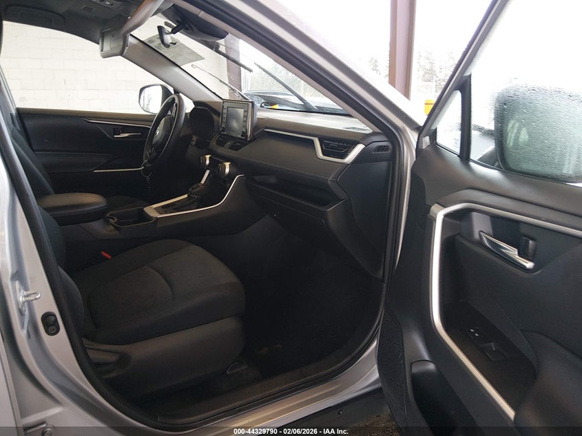 2021 Toyota Rav4 Xle/Xle Premium