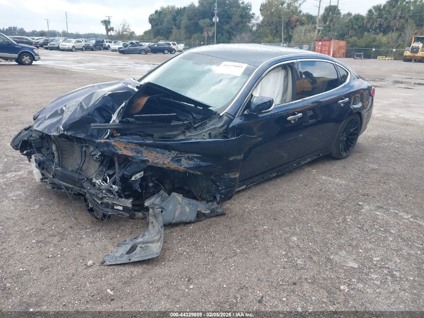 2018 Infiniti Q70L 3.7X Luxe