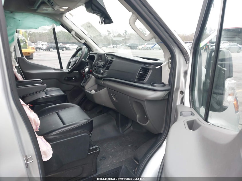 2022 Ford Transit-350 Passenger Van Xl