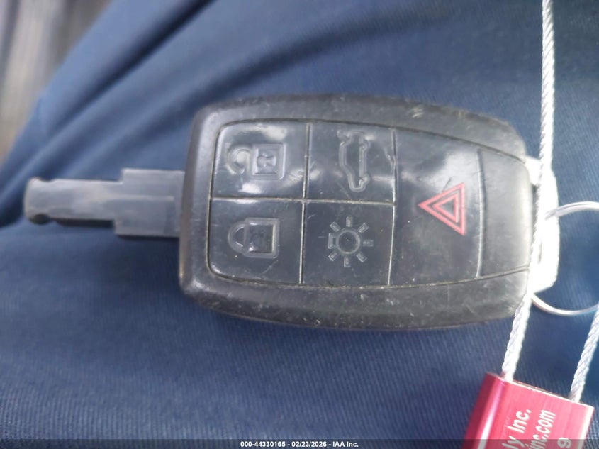 2011 Volvo C30 T5 (Retail Only) VIN: YV1672MK3B2238987 Lot: 44330165