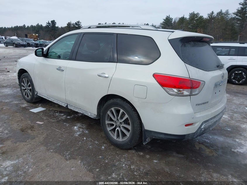2013 Nissan Pathfinder Sv
