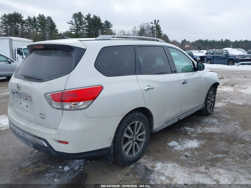2013 Nissan Pathfinder Sv