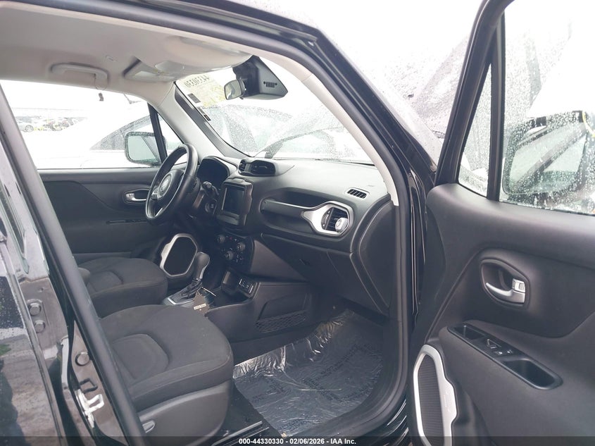 2019 Jeep Renegade Latitude Fwd